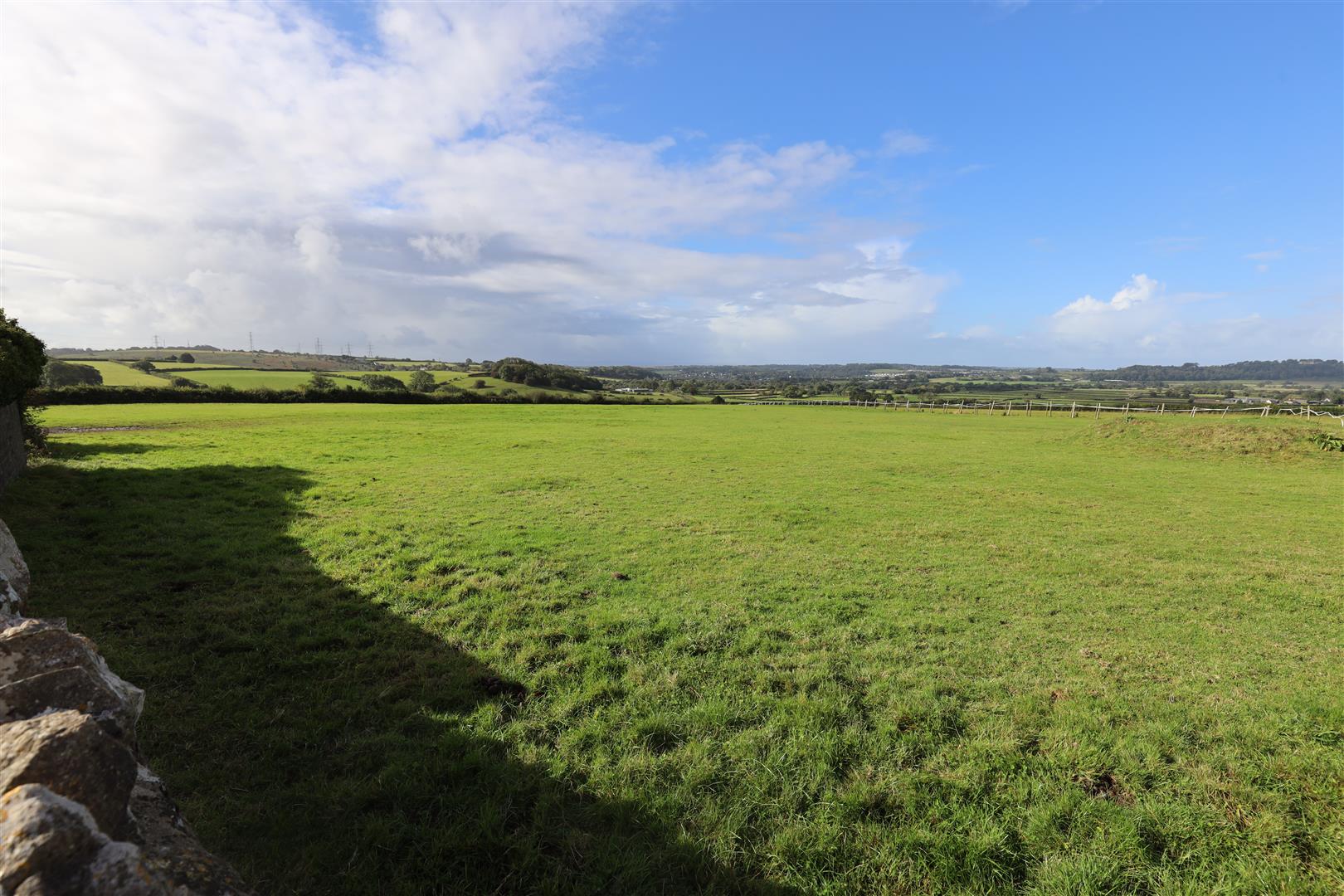 Barn No 2, Prisk, Nr Cowbridge, Vale of Glamorgan, CF71 7TJ